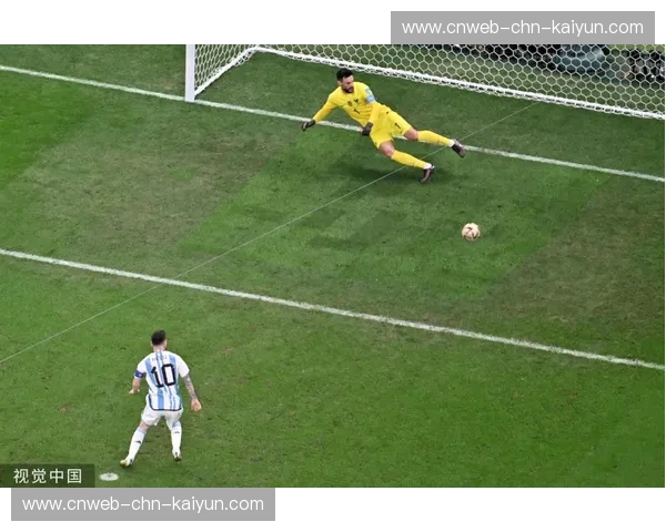 “巴黎FC与马赛半场战罢，格林伍德点球助客队1-0领先”