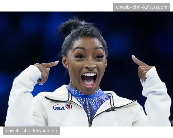 聚焦：伤停18个月后，美国体操名将拜尔斯重返赛场并夺得世界杯分站赛冠军